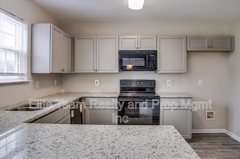 2035 Speedwell Ct - Photo 4 of 31