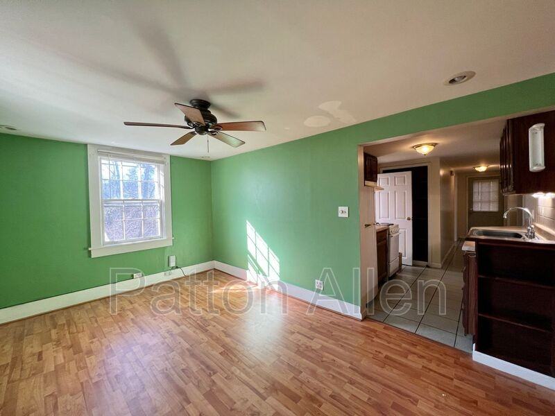 130 Edwin Pl #5 - Photo 6 of 16