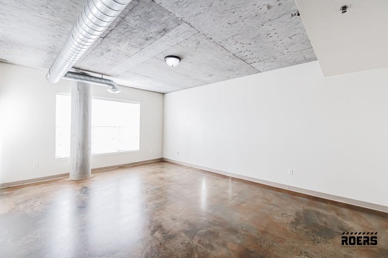 1919 Flats - Photo 6 of 50