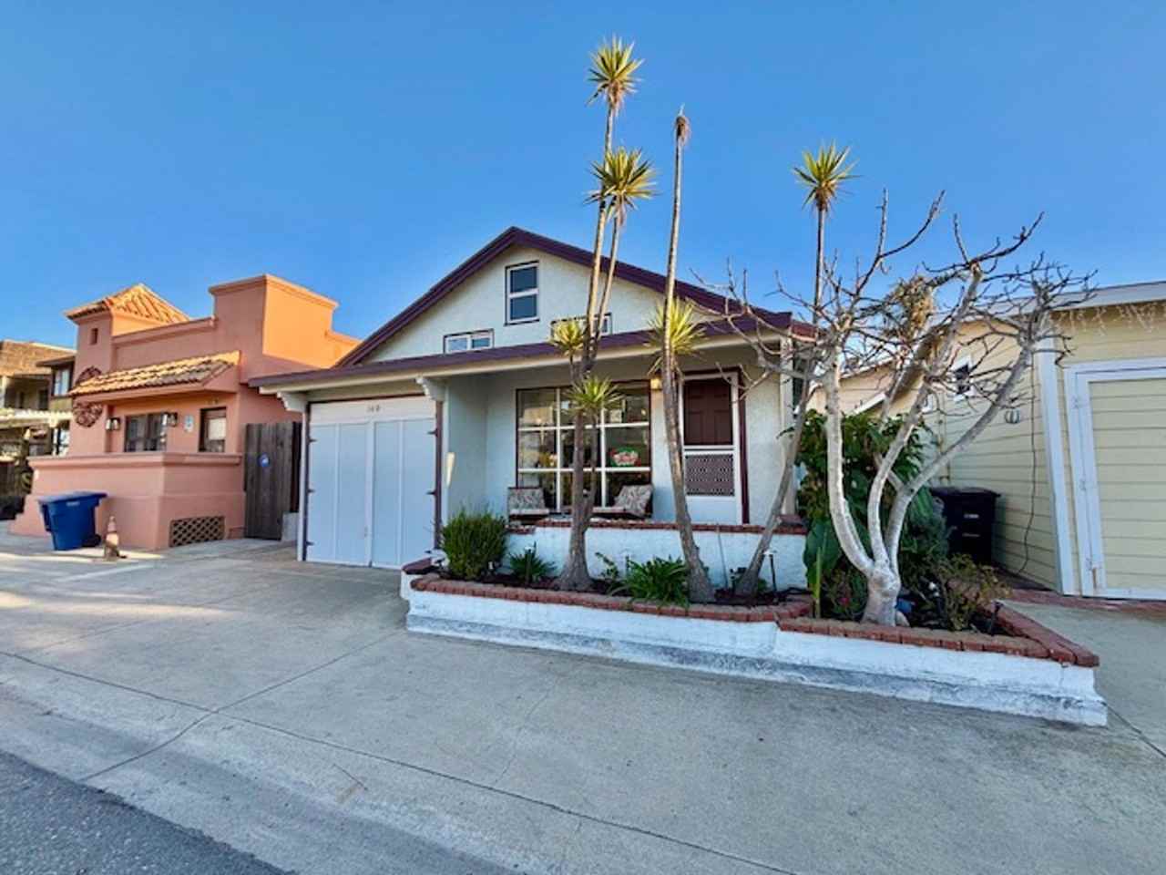 140 Los Angeles Ave - Photo 2 of 16