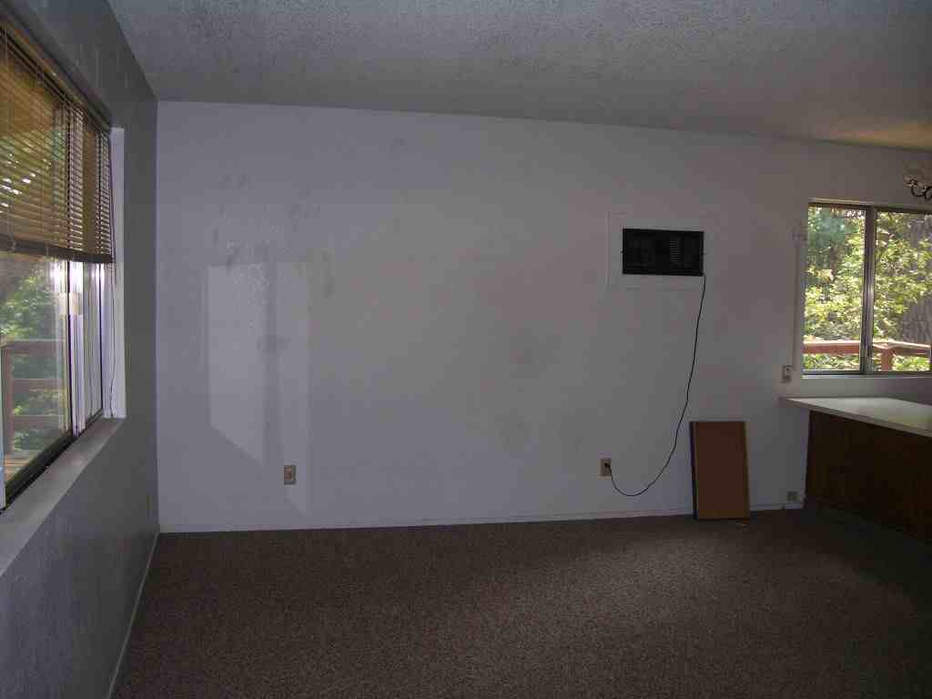 24075 Gold Circle Dr - Photo 2 of 9