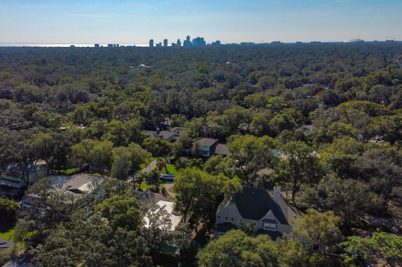 1247 Monticello Blvd N - Photo 2 of 50