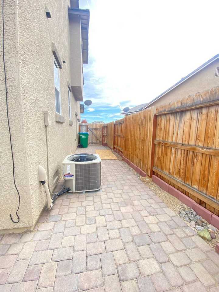 7165 Mustengo Dr - Photo 2 of 9