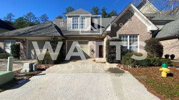 featured image of 790 Reach Crst