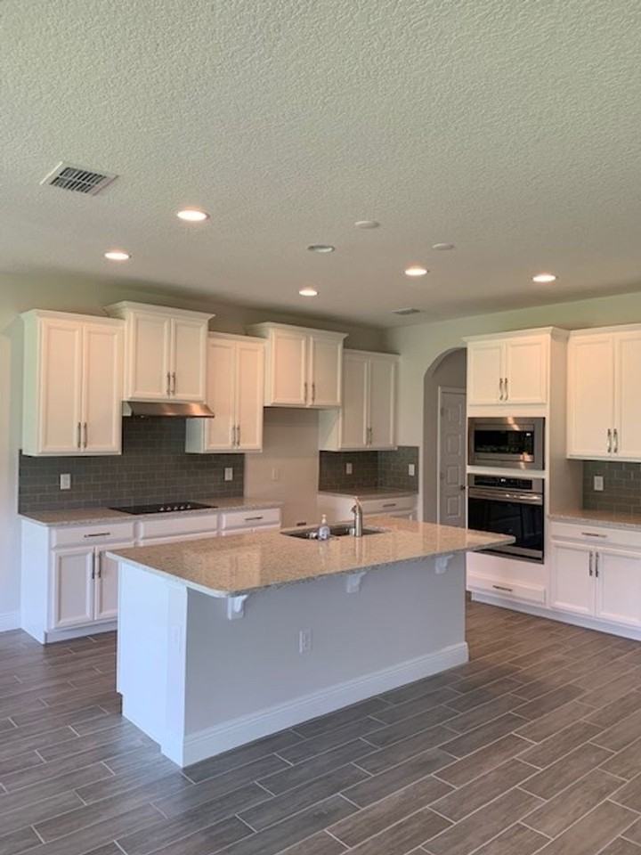 9542 Bolero Rd - Photo 3 of 50