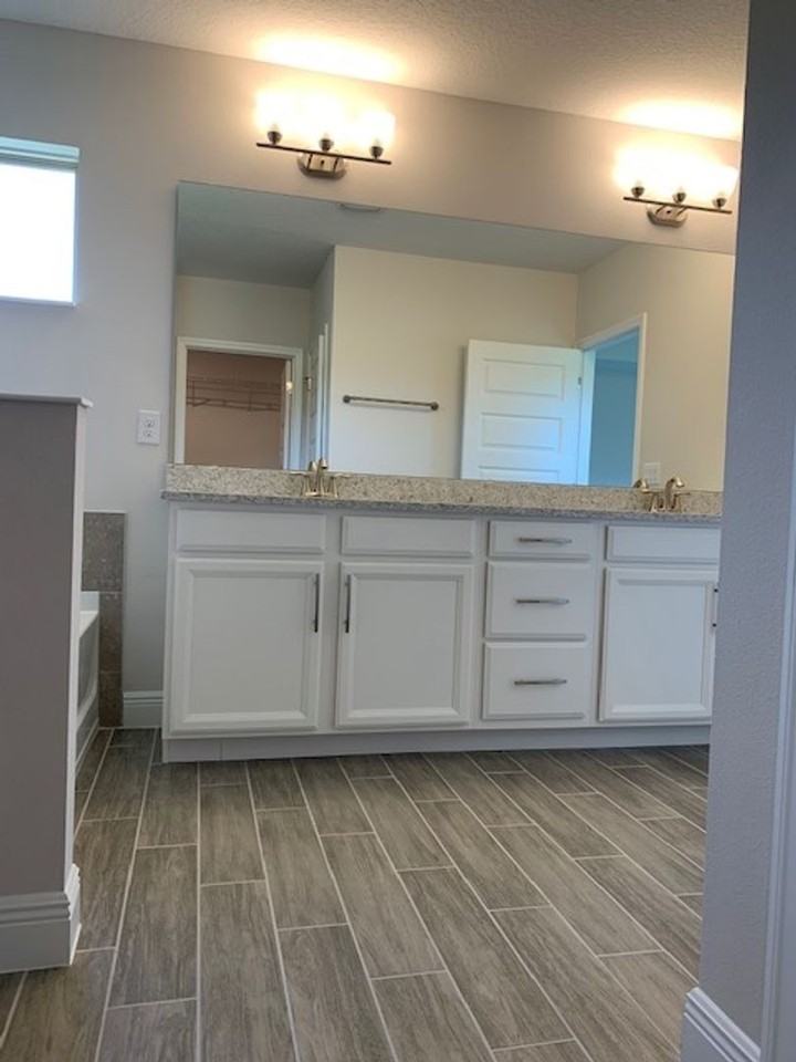 9542 Bolero Rd - Photo 5 of 50
