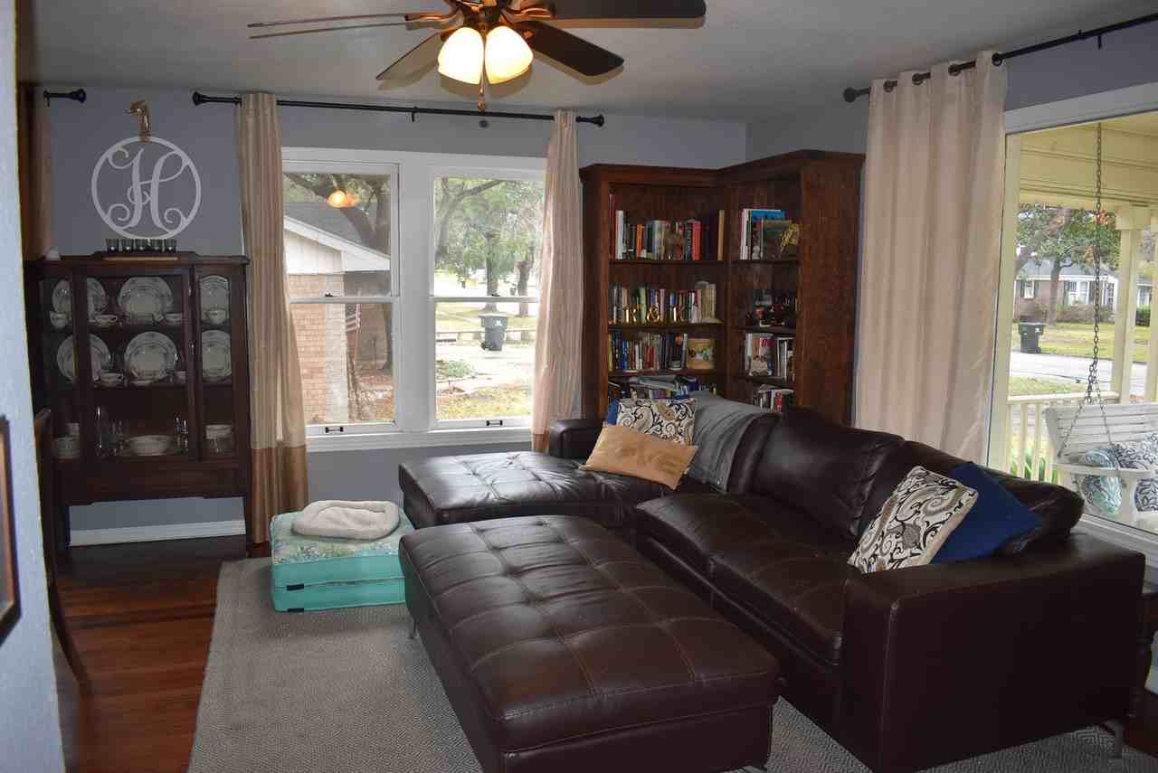 908 N 9th St - Photo 6 of 17