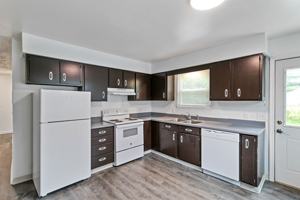 featured image of 713 Maple St