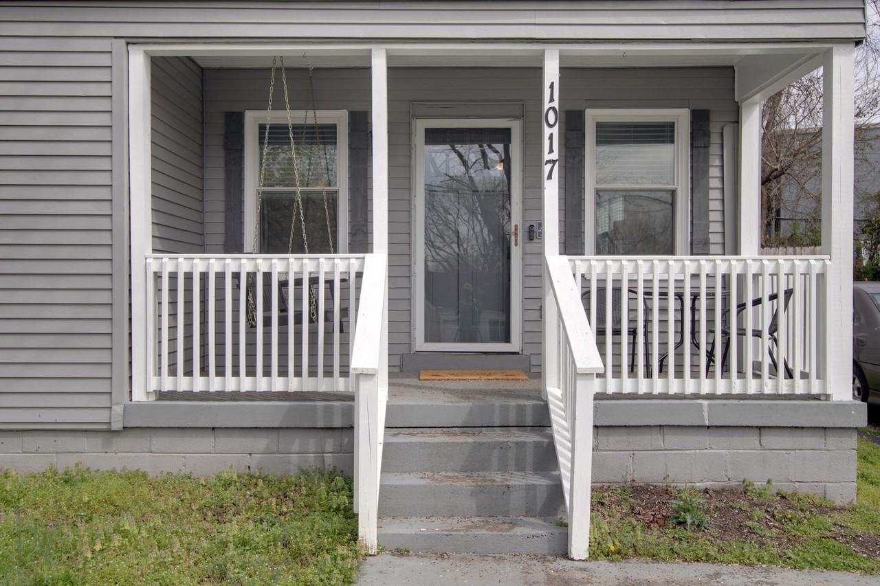 1017 Dozier Pl - Photo 4 of 28