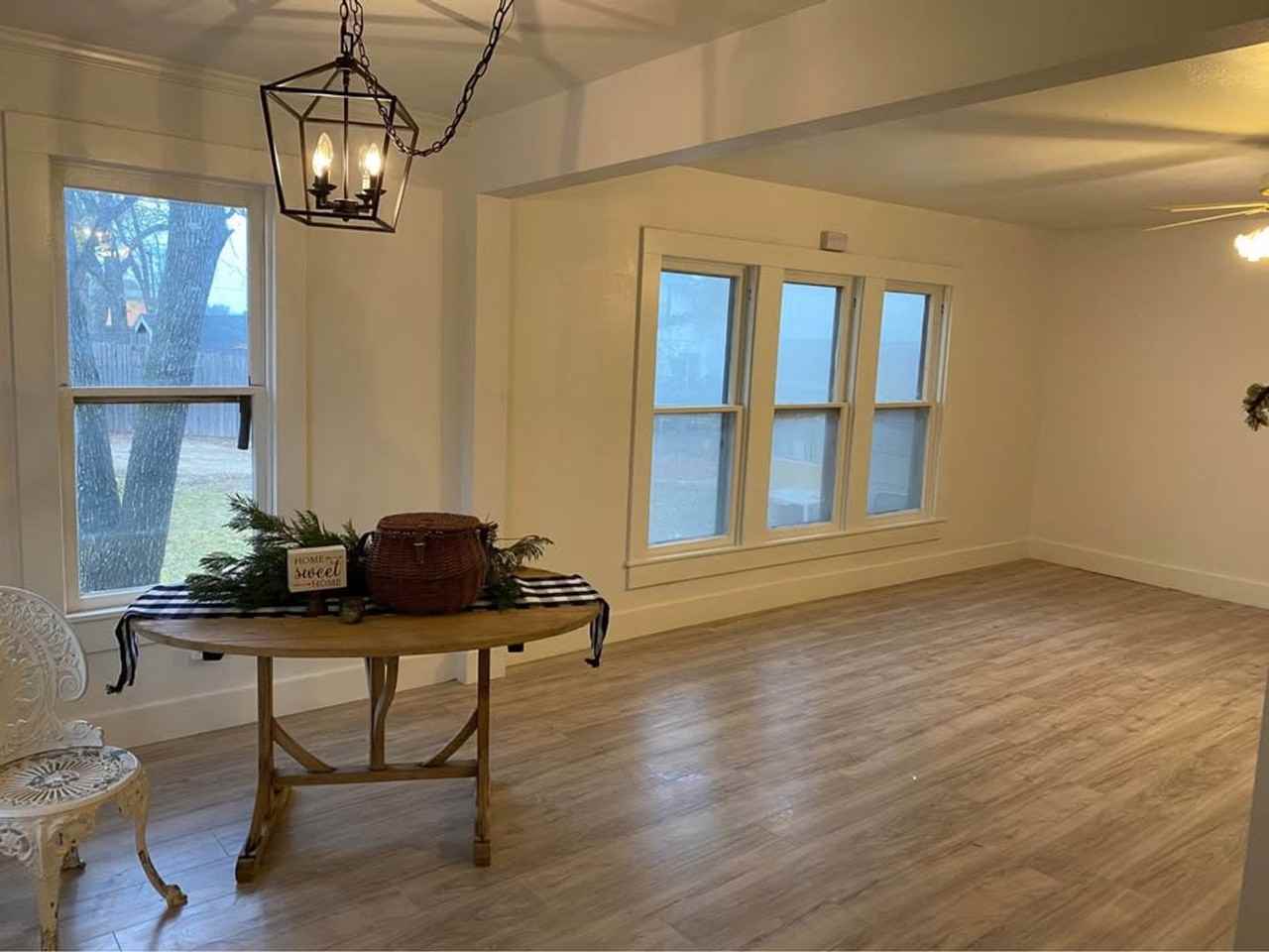 816 W Avenue H - Photo 2 of 14