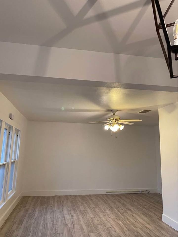 816 W Avenue H - Photo 7 of 14