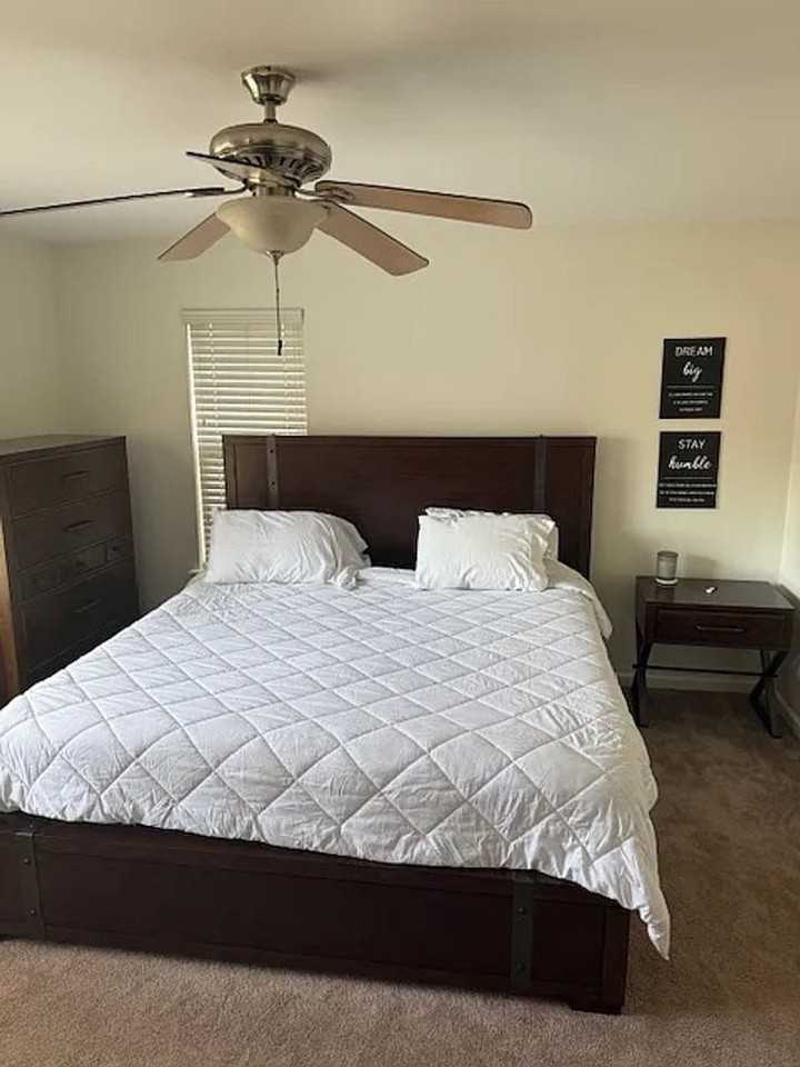 425 Delta Dr - Photo 4 of 19