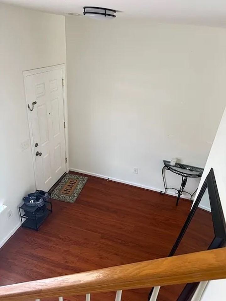 425 Delta Dr - Photo 7 of 19