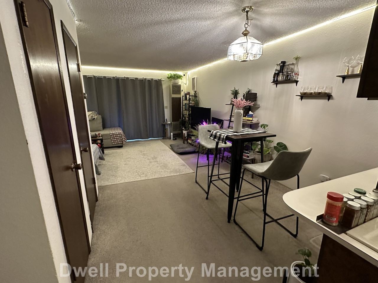 Holly Park - Photo 2 of 5