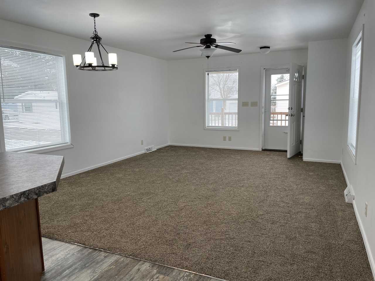 1961 Se Four Seasons Dr #172 - Photo 2 of 32