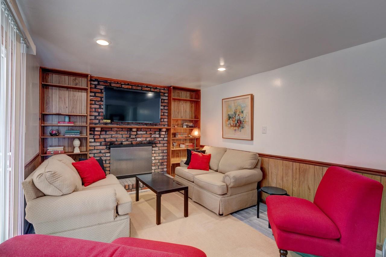 W Valley View Dr & Palmetto Ln #2A - Photo 3 of 35