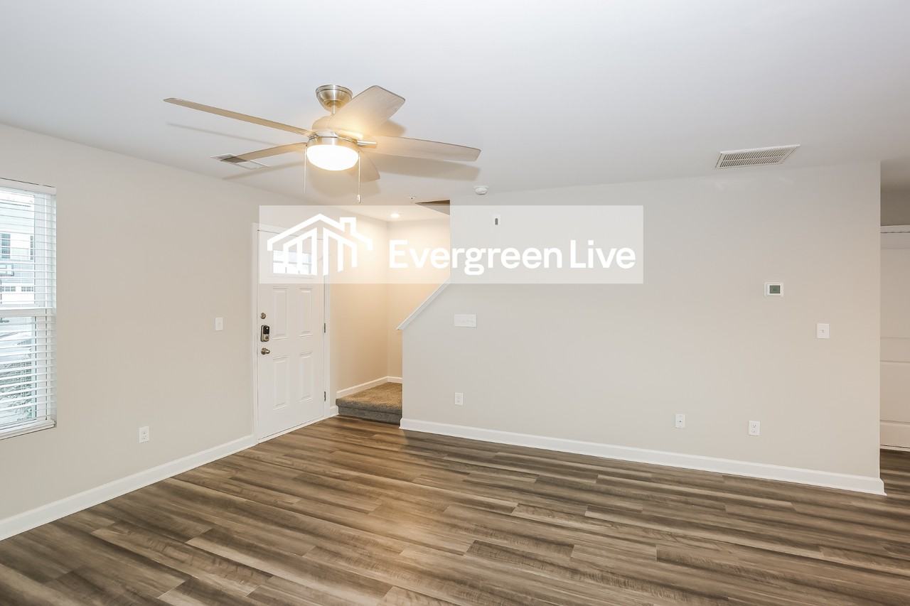 2450 Willow Pond Ln Se - Photo 6 of 15