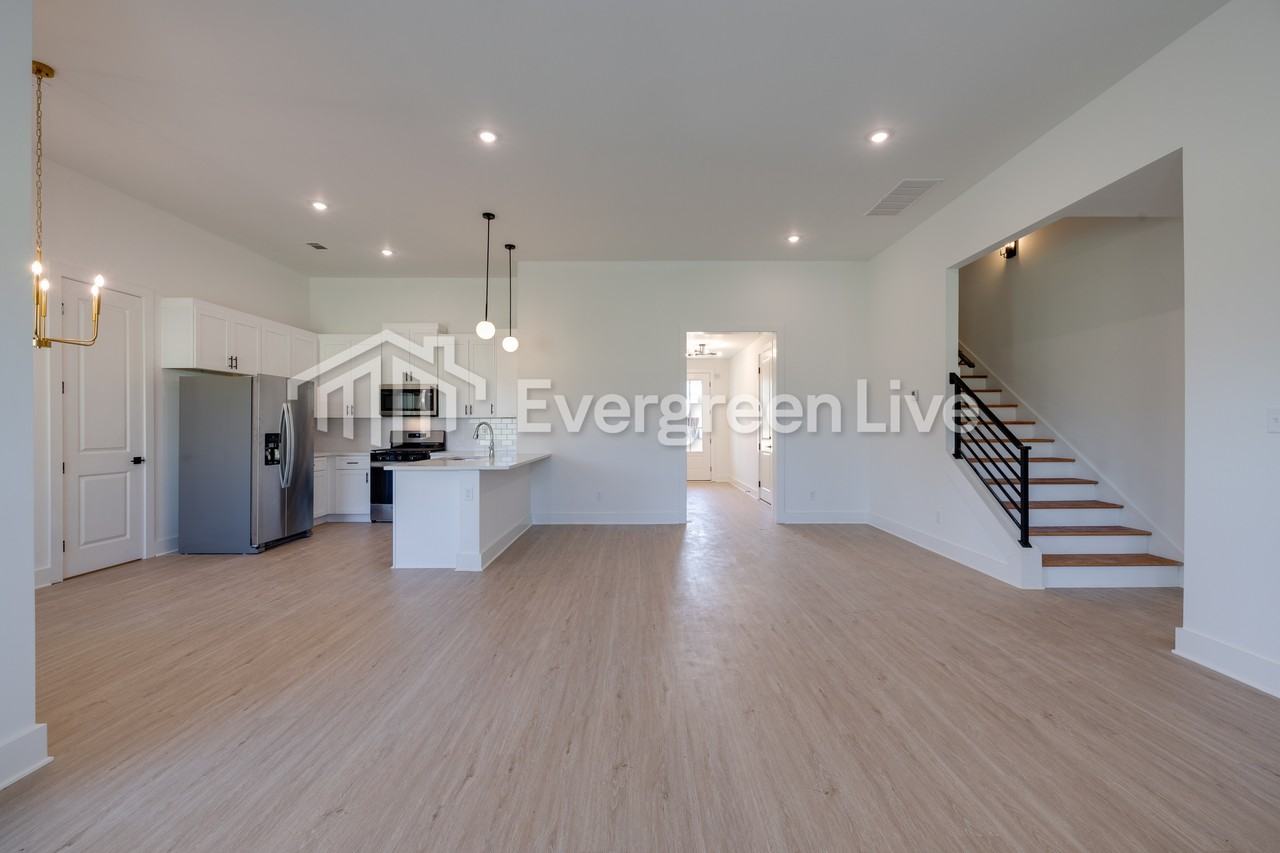 4231 Mcswain Dr - Photo 6 of 29