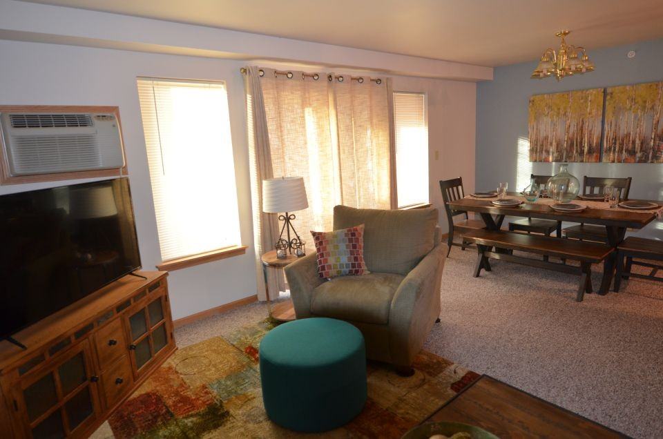 640 Lake Elmo Dr - Photo 6 of 11