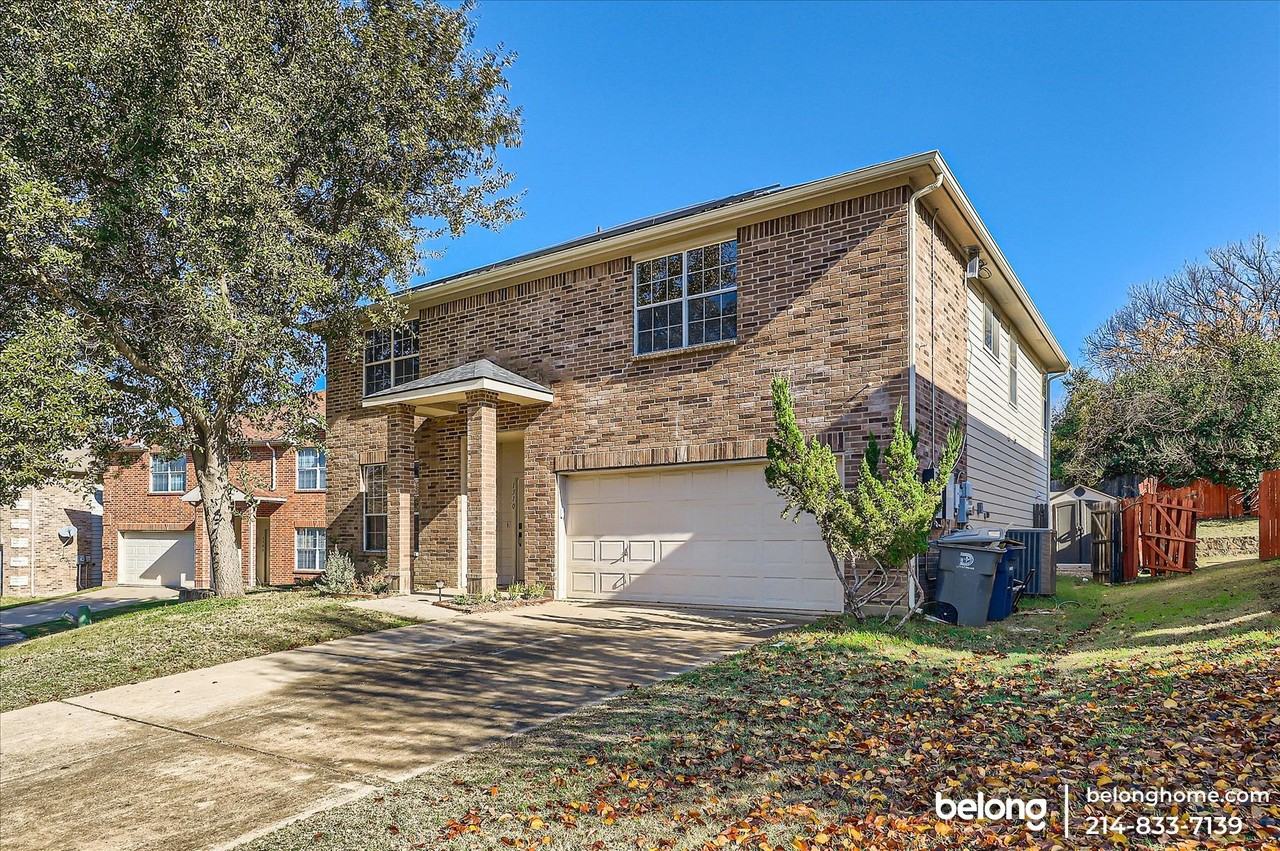 1310 Pigeon Ct - Photo 2 of 29