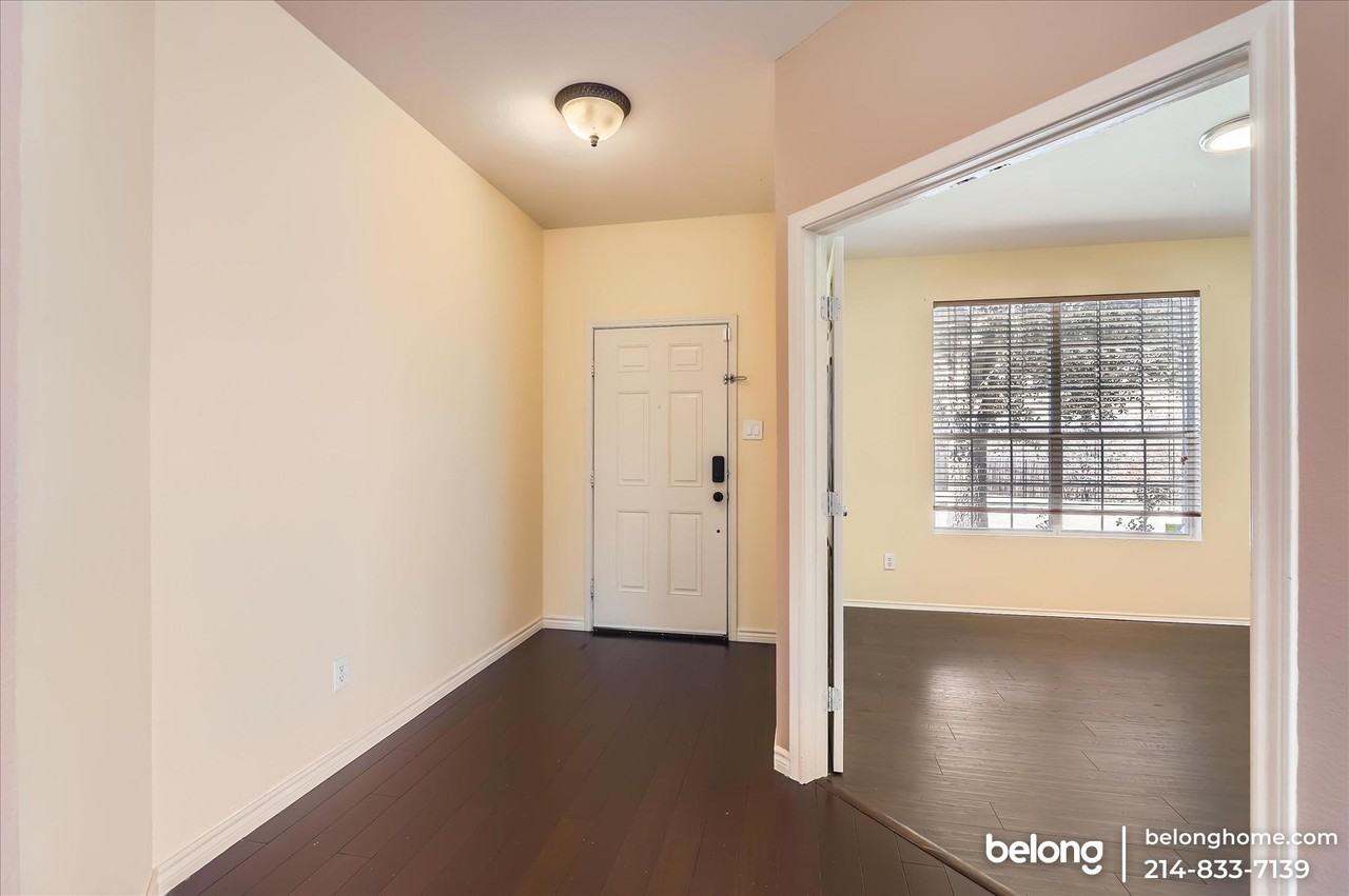 1310 Pigeon Ct - Photo 5 of 29