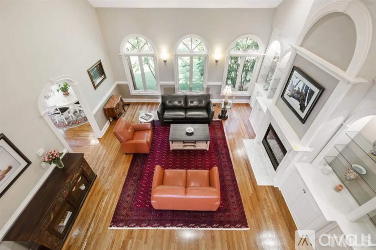 1102 Stonebridge Dr - Photo 3 of 23