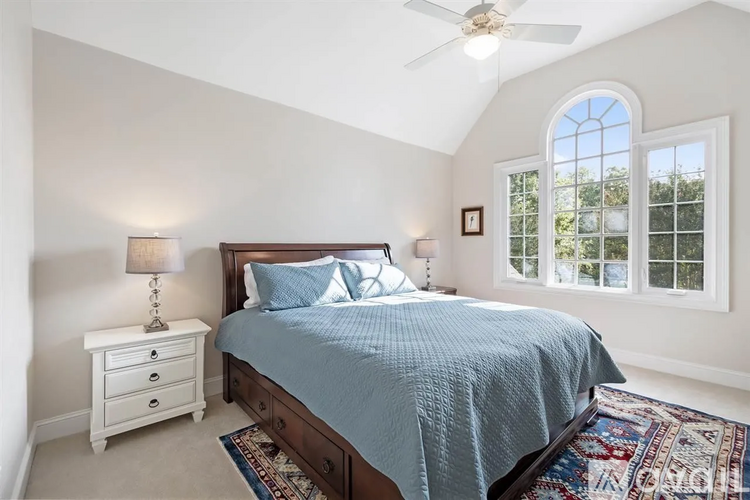 1102 Stonebridge Dr - Photo 5 of 23