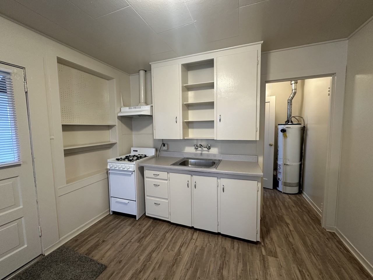 333 Q St #4 - Photo 4 of 12