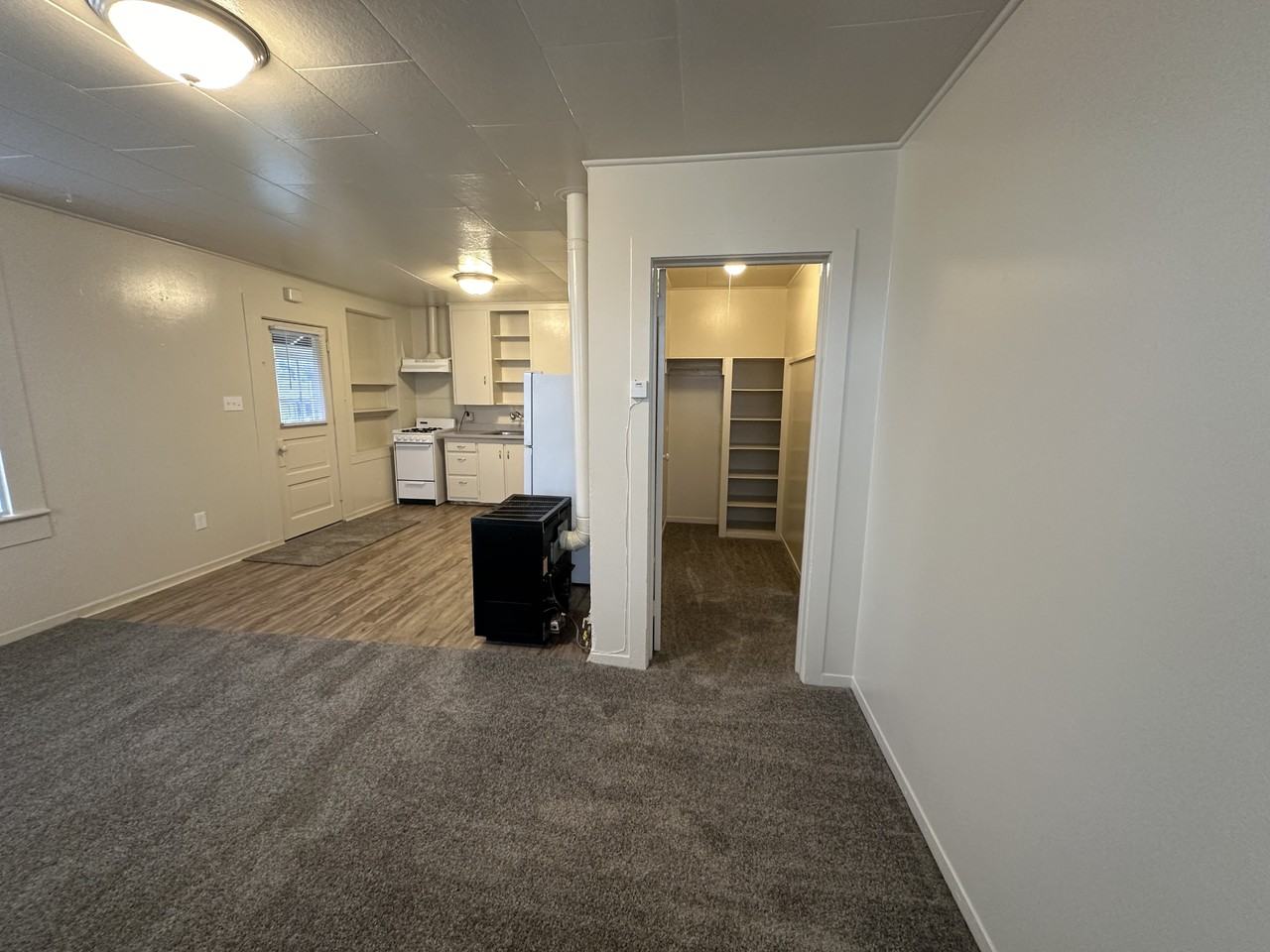 333 Q St #4 - Photo 6 of 12