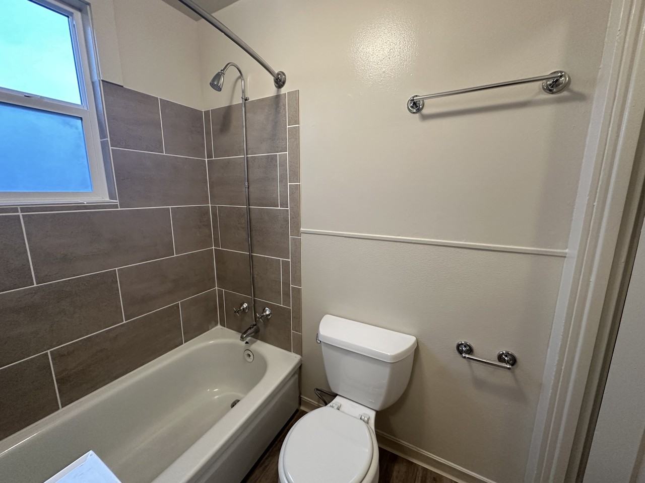 333 Q St #4 - Photo 7 of 12