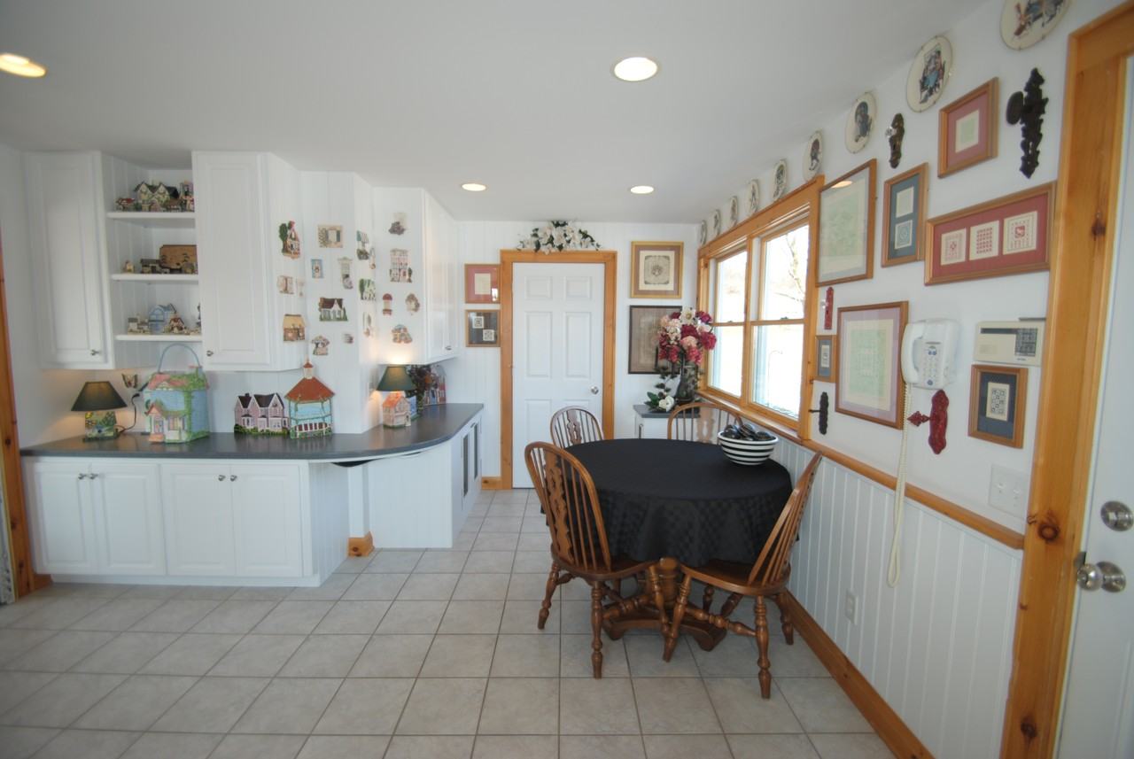 2836 Dorothy Dr #NA - Photo 2 of 14