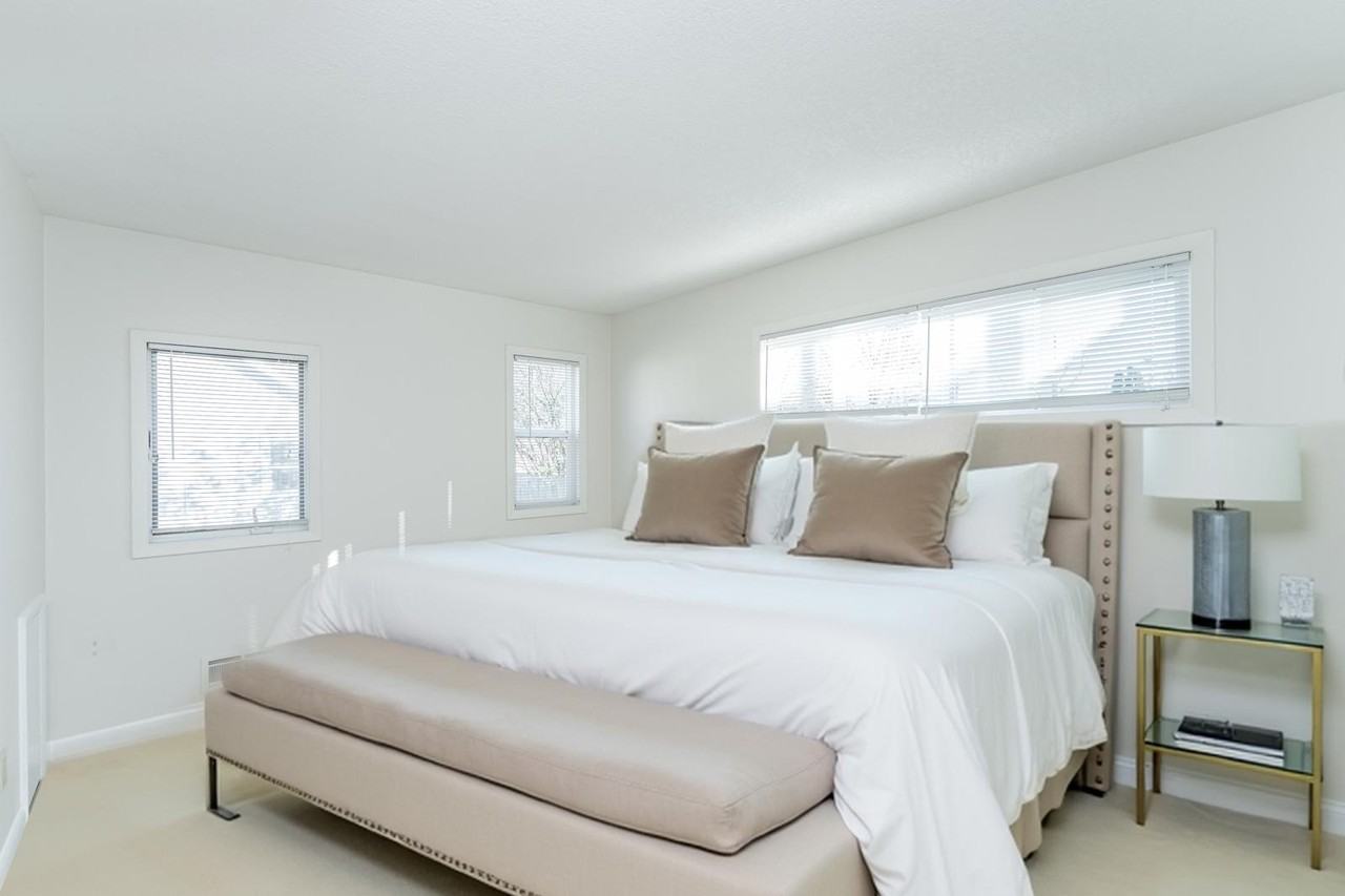 521 7th St Sw #1 - Photo 2 of 22