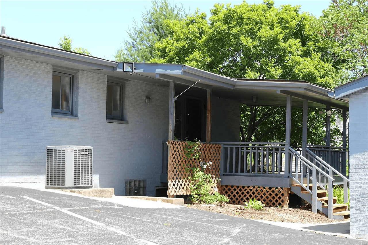 5090 Humbert Rd #NA - Photo 3 of 41