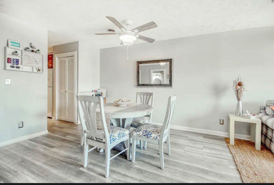 9621 Shore Dr #B312 - Photo 6 of 10