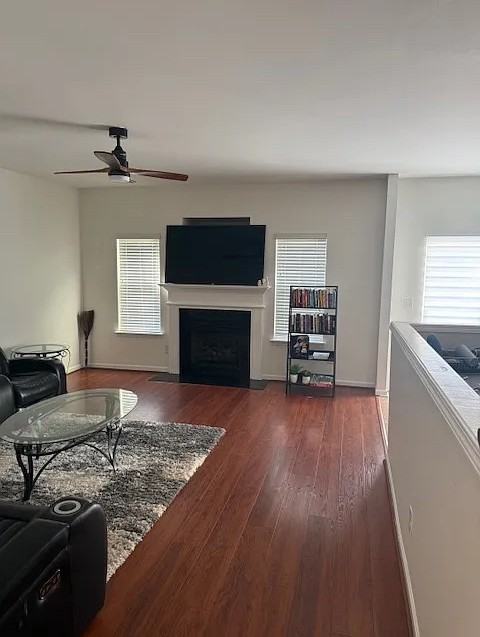 425 Delta Dr - Photo 3 of 19