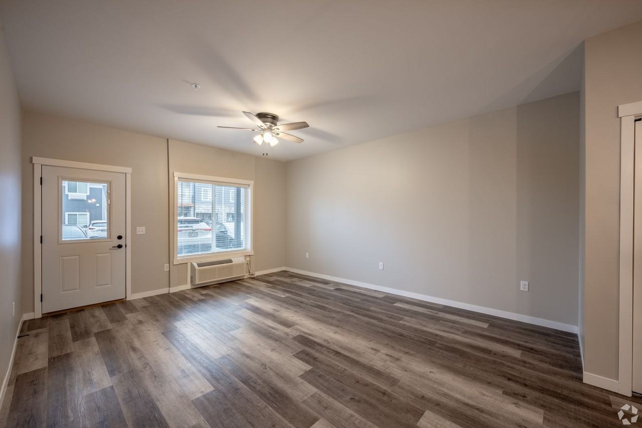 The Current - Photo 3 of 29