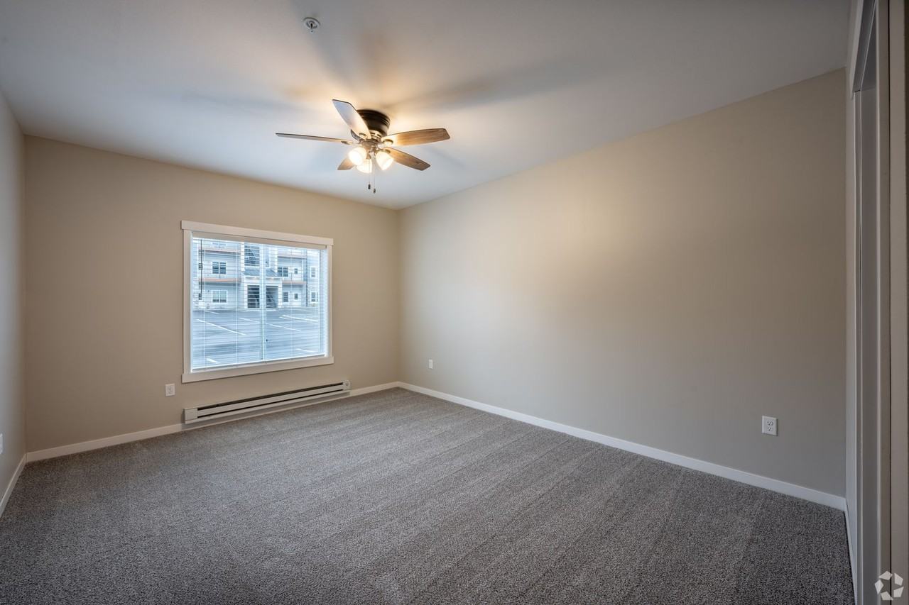 The Current - Photo 4 of 50