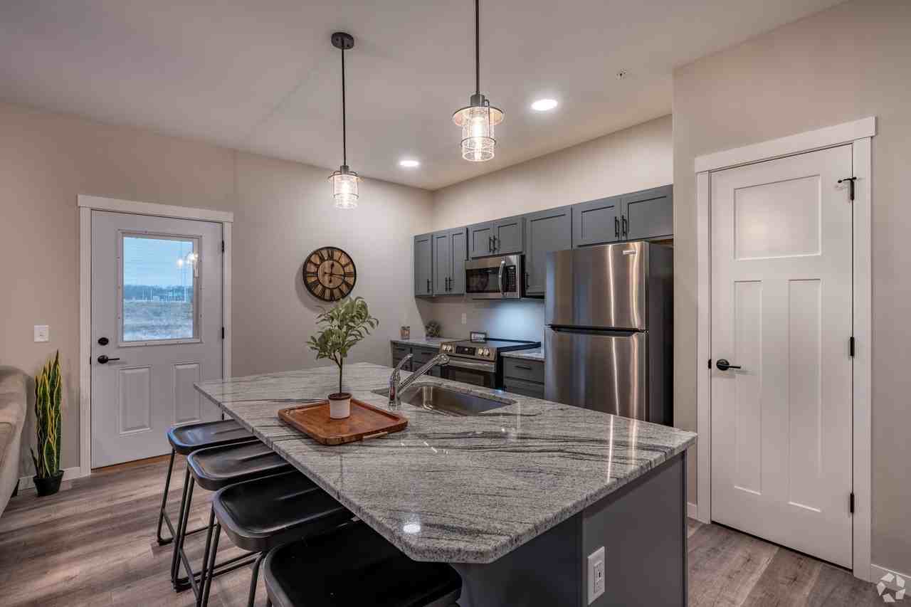 The Current - Photo 7 of 34
