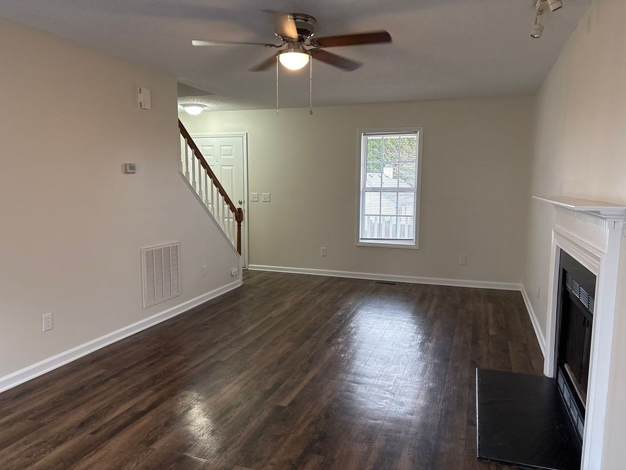 3200 Brookrun Dr - Photo 2 of 14