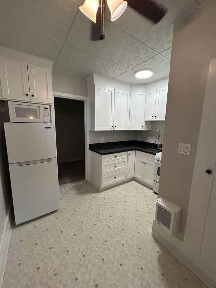 Terry Anne Apartments - Photo 3 of 13