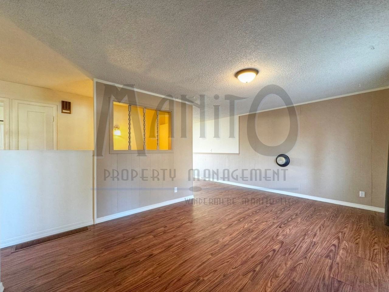 6217 N Greenwood Blvd - Photo 3 of 29