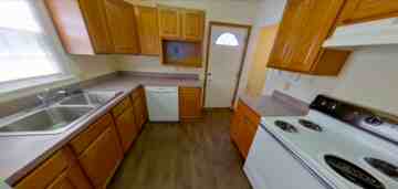 featured image of 1030 Bertrand Street