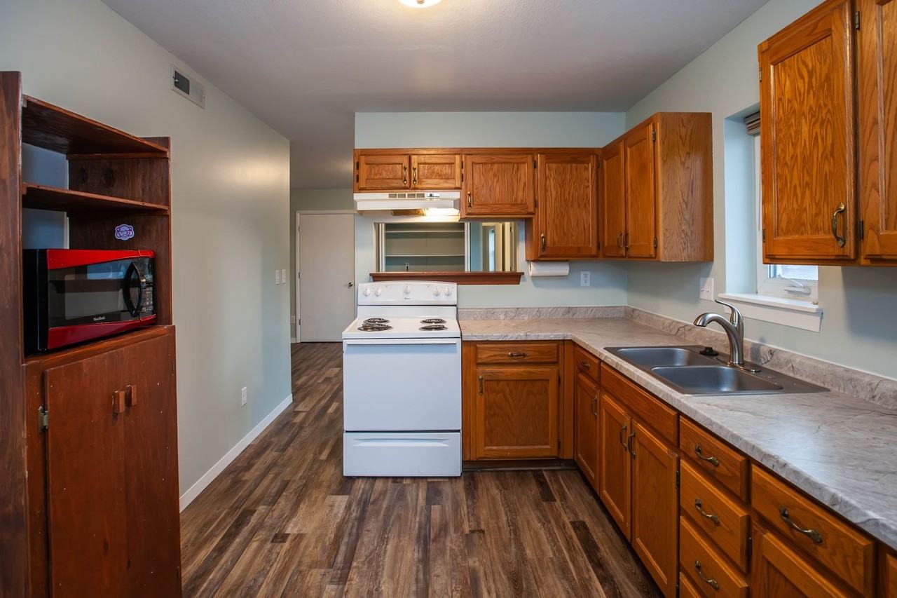 1022 N 10th St - Photo 5 of 12