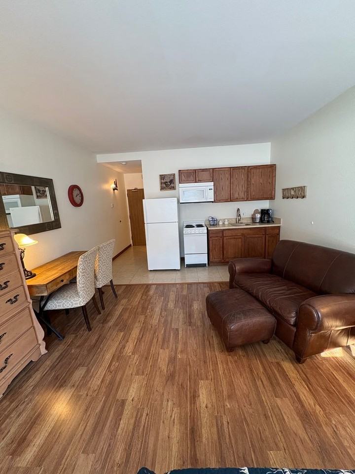 2305 Sidewinder Dr #910 - Photo 5 of 15