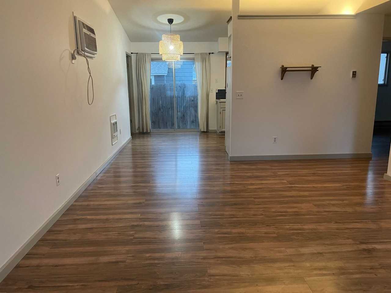 1239 Susan Pl - Photo 5 of 13