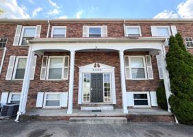 featured image of 4400 Kanawha Tpke