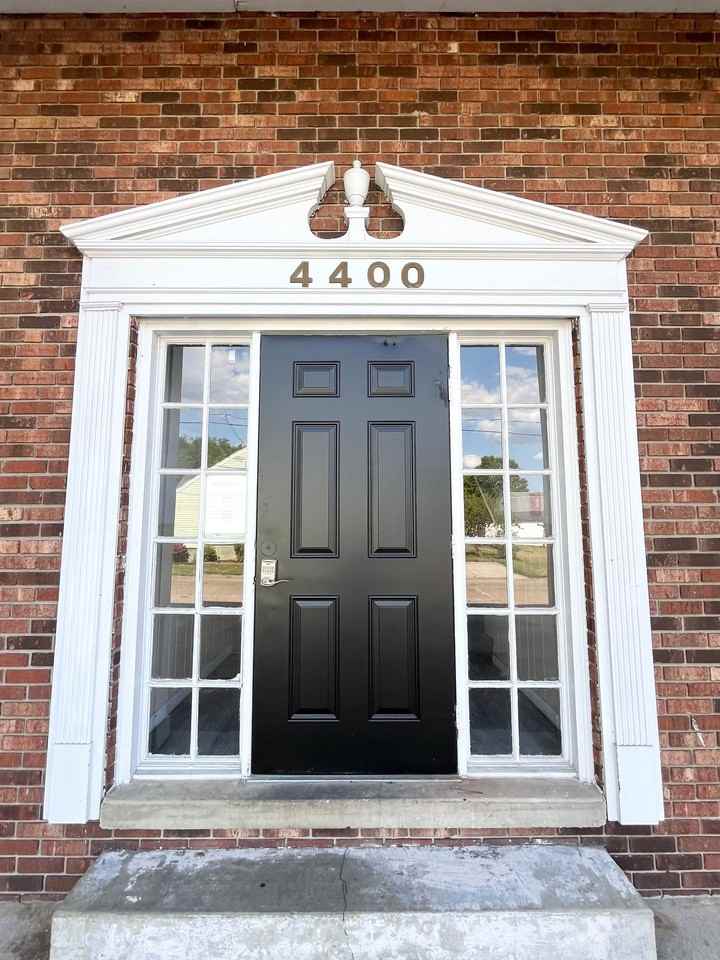 4400 Kanawha Turnpike - Photo 2 of 2