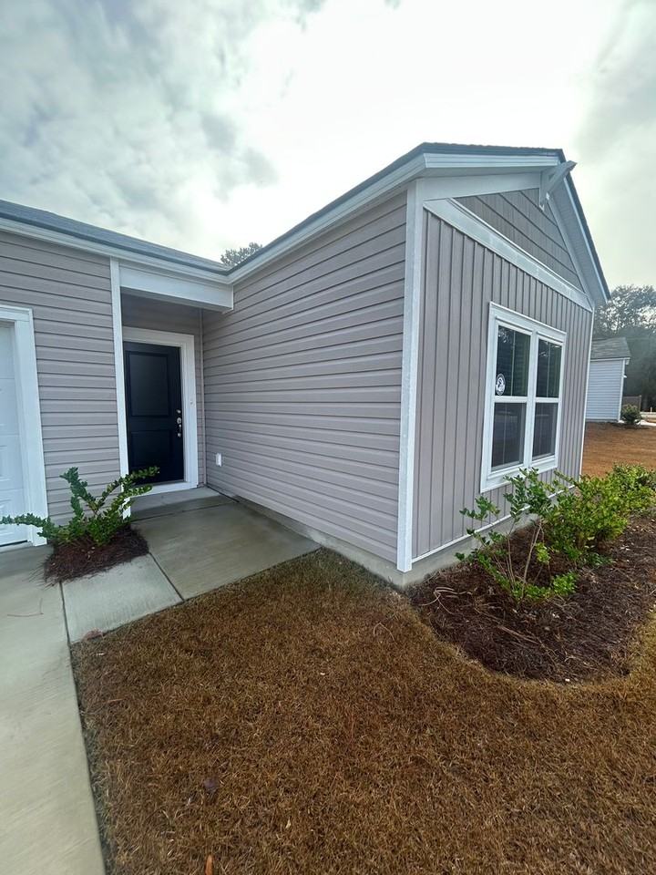 614 Culpeo Dr - Photo 2 of 47