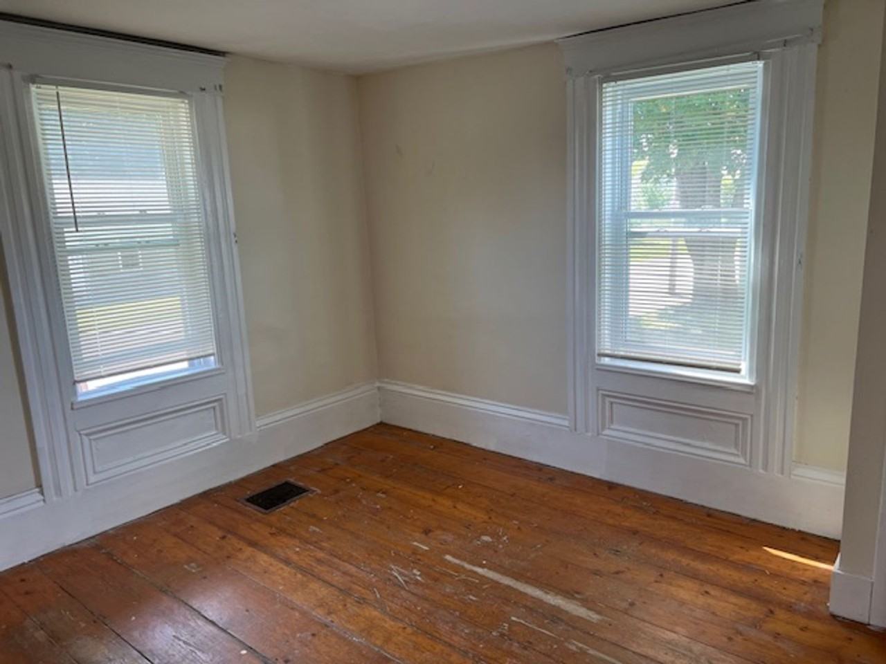 15 Pleasant Street, Orono ME - Photo 6 of 16