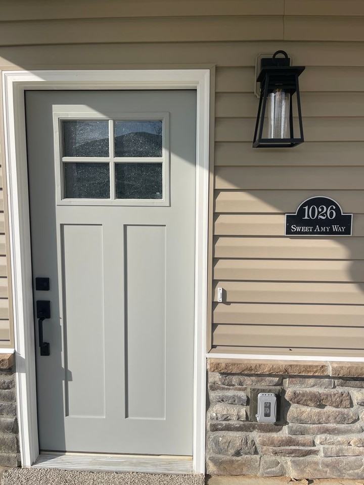 1026 Sweet Amy Way - Photo 2 of 18